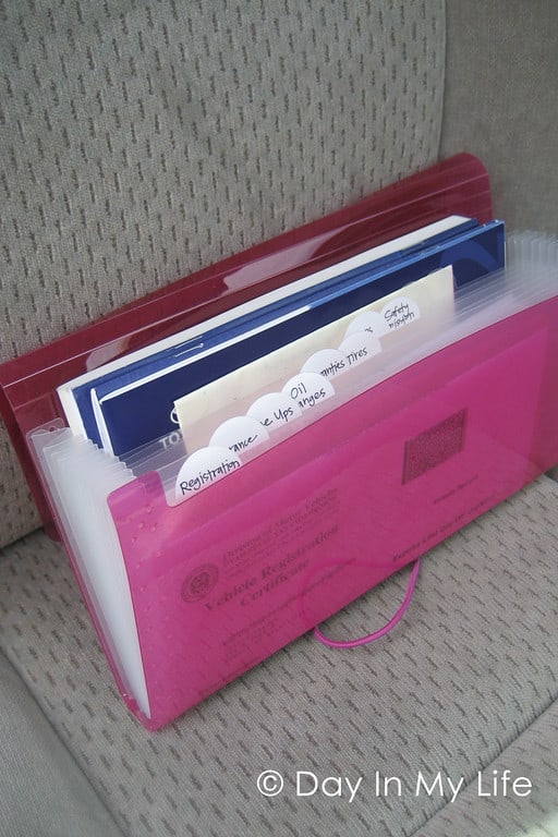 Eliminate Paper Clutter With These Organization Hacks