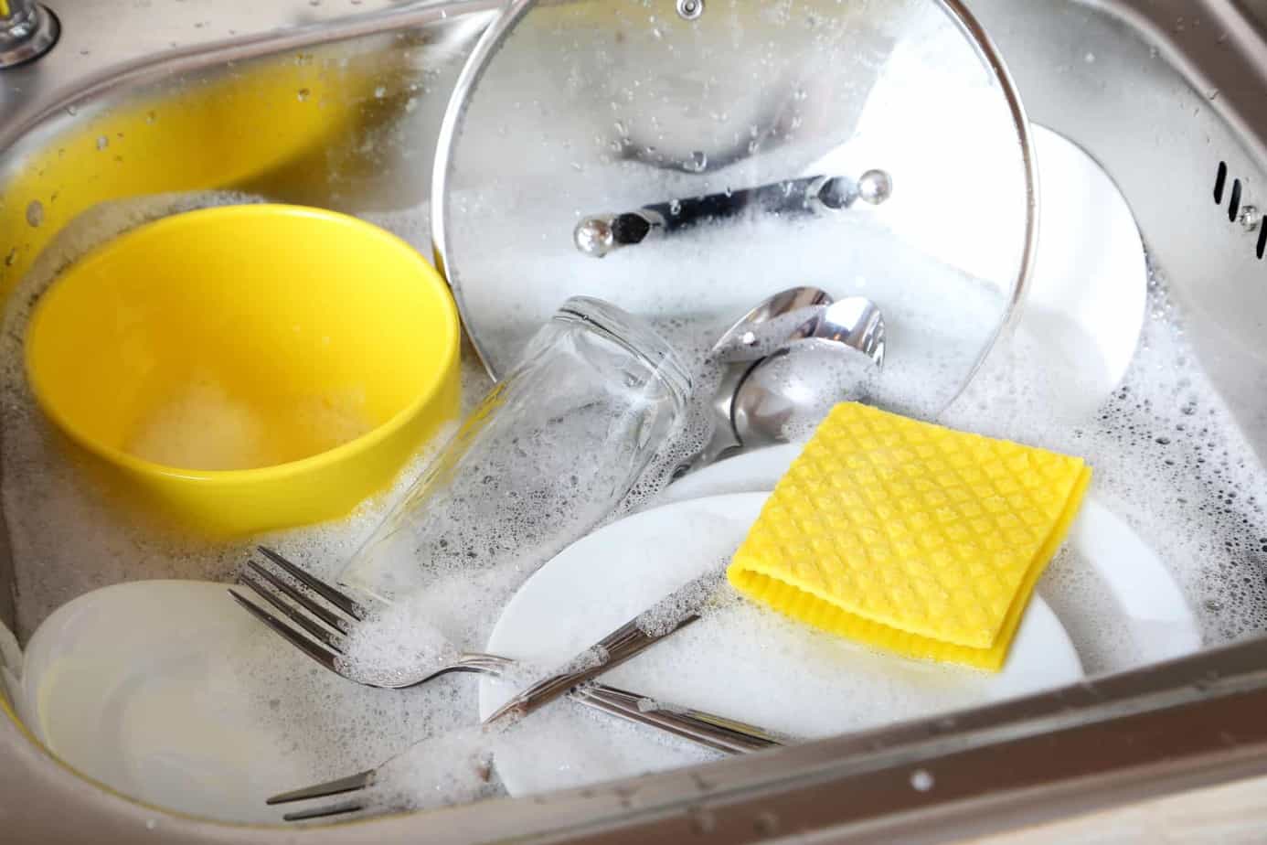 5 Things You Need To Make Doing Dishes Easier! Organization Obsessed