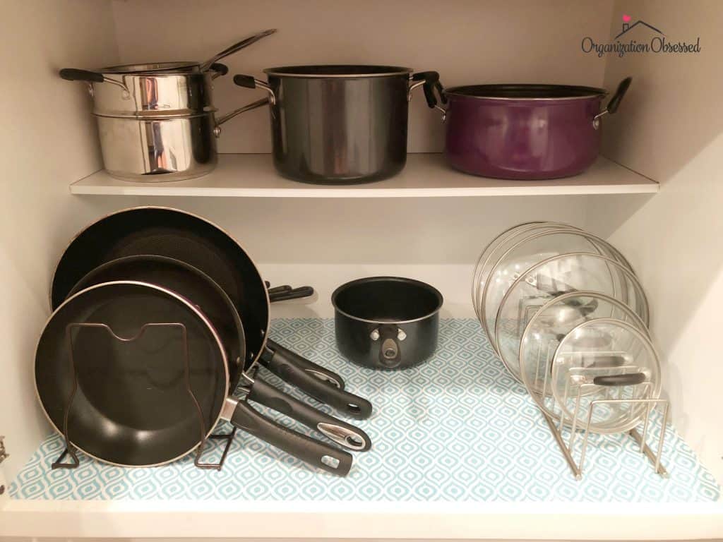 Ways to organize pots and pans