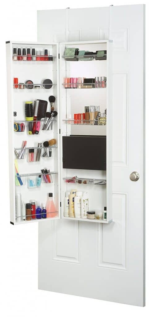 Ideas To Organize Makeup In a Small Bathroom