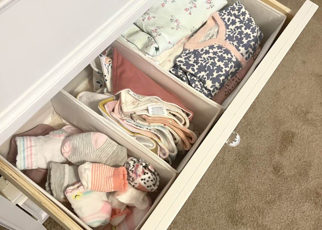 Dresser organizers for baby clothes
