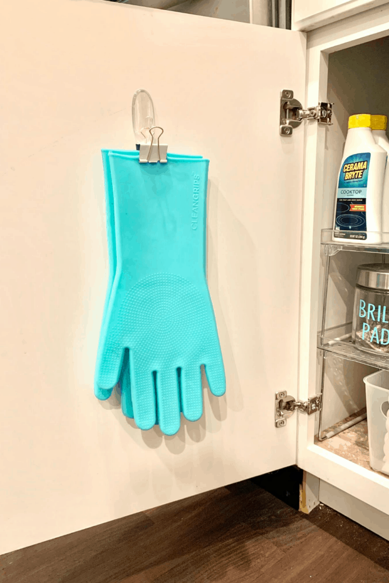 13 Ways to Organize with Command Hooks Organization Obsessed