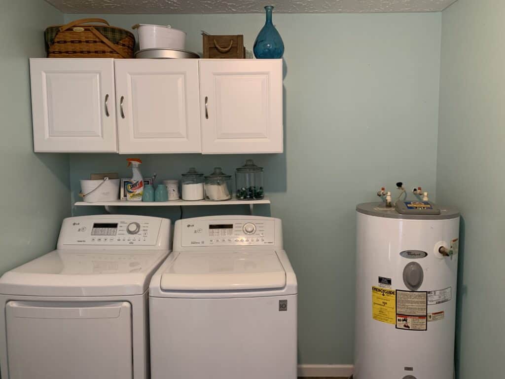 Before laundry room remodel