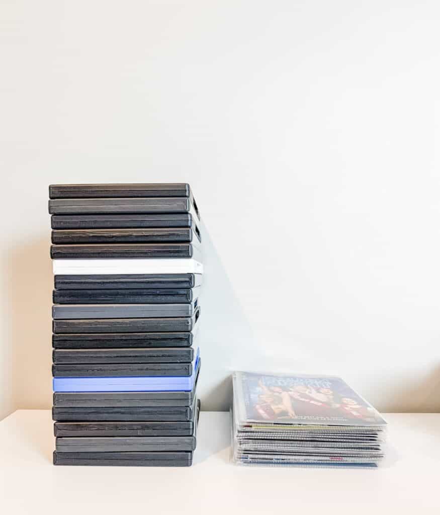 DVD Storage Idea for a Clutter Free Entertainment Center - Organization ...