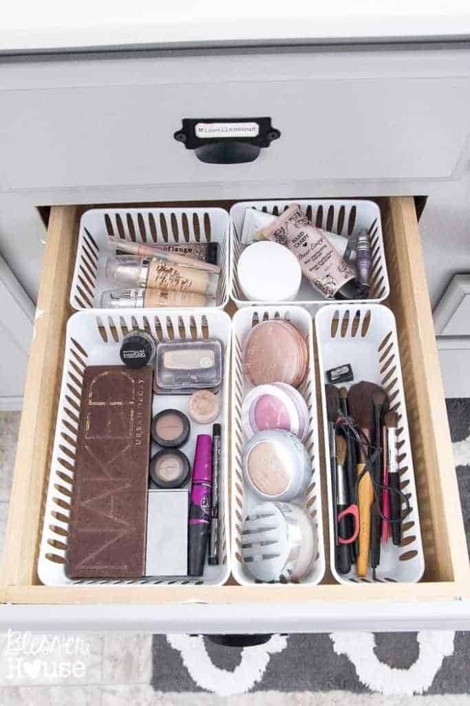 5 Bathroom Drawer Organizer You'll Love - A Girl Worth Saving