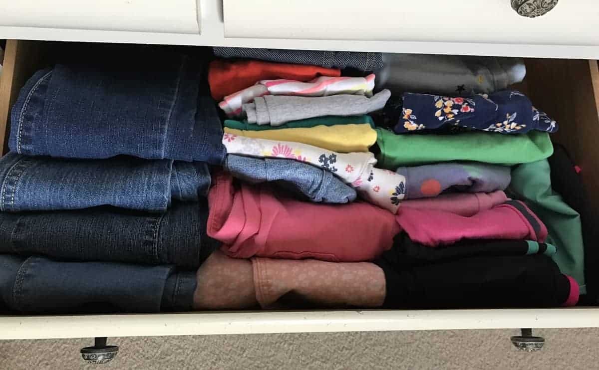 How to organize drawers in 20 minutes.